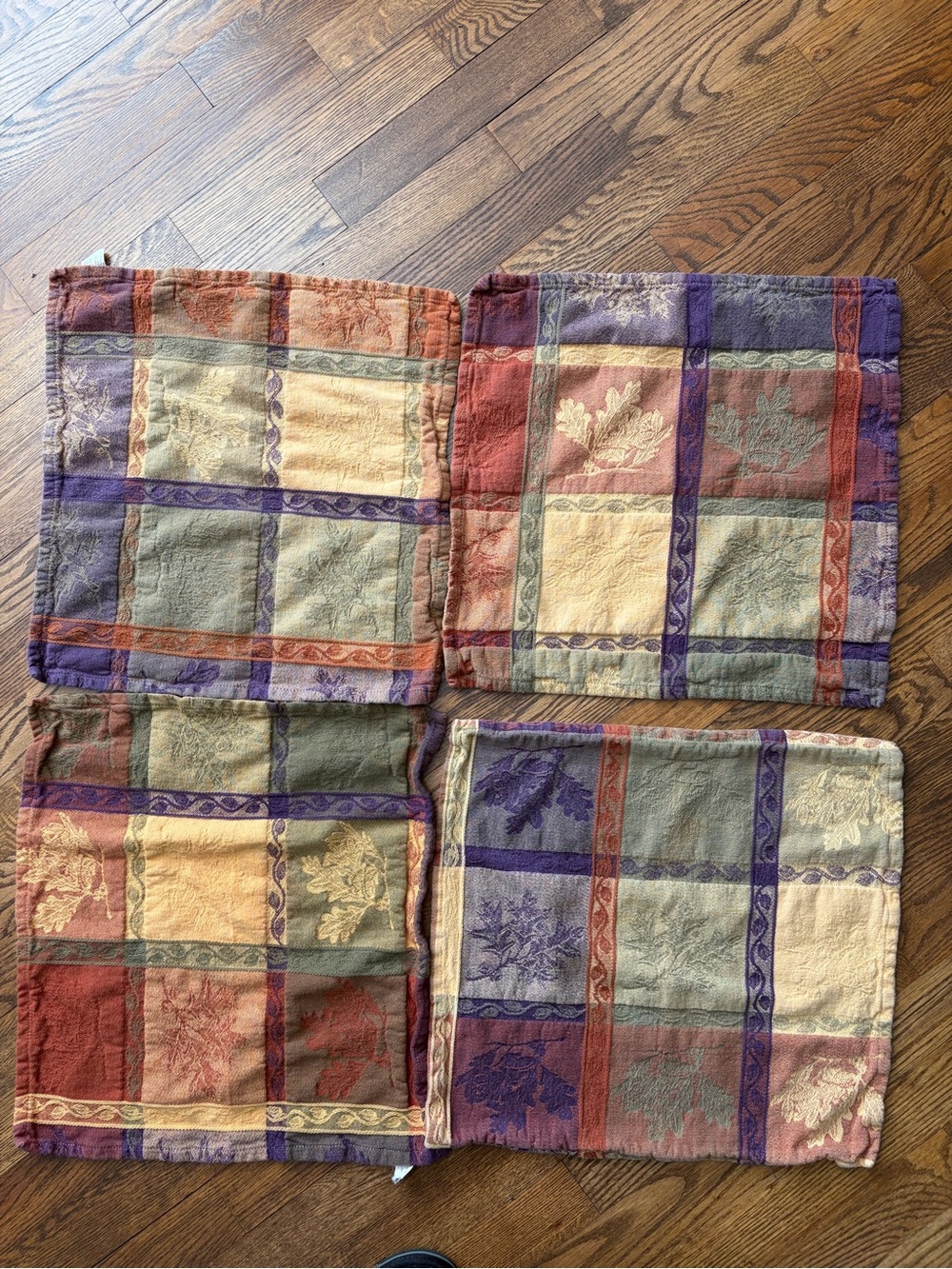 Autumn Harvest Fall Thanksgiving Plaid Leaf Print Cotton Table Napkins Set of 4